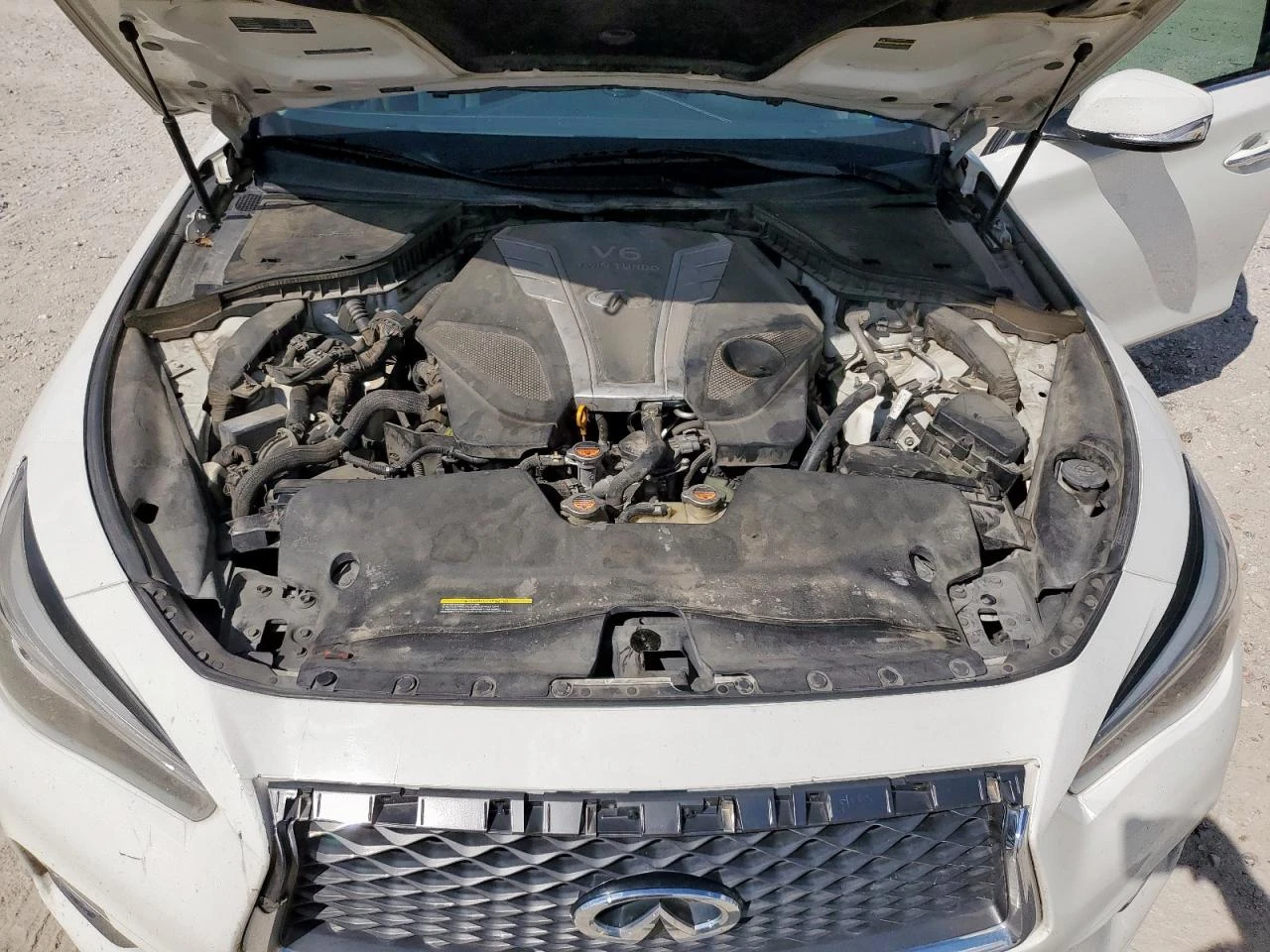 Infiniti Q50 LUXE RWD  | Mobile.bg — изображение 11