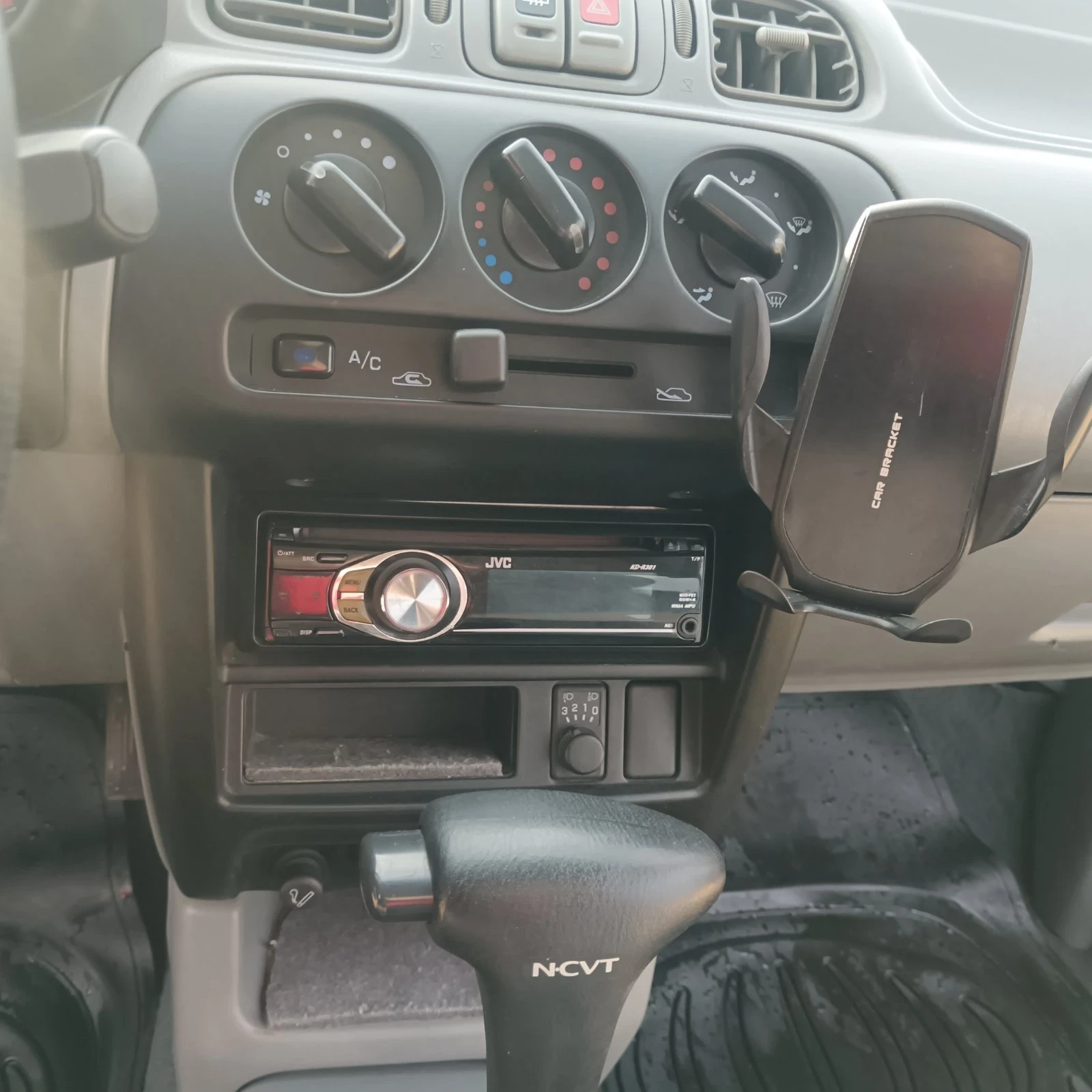 Nissan Micra 1.4 75 к.с. | Mobile.bg — изображение 7