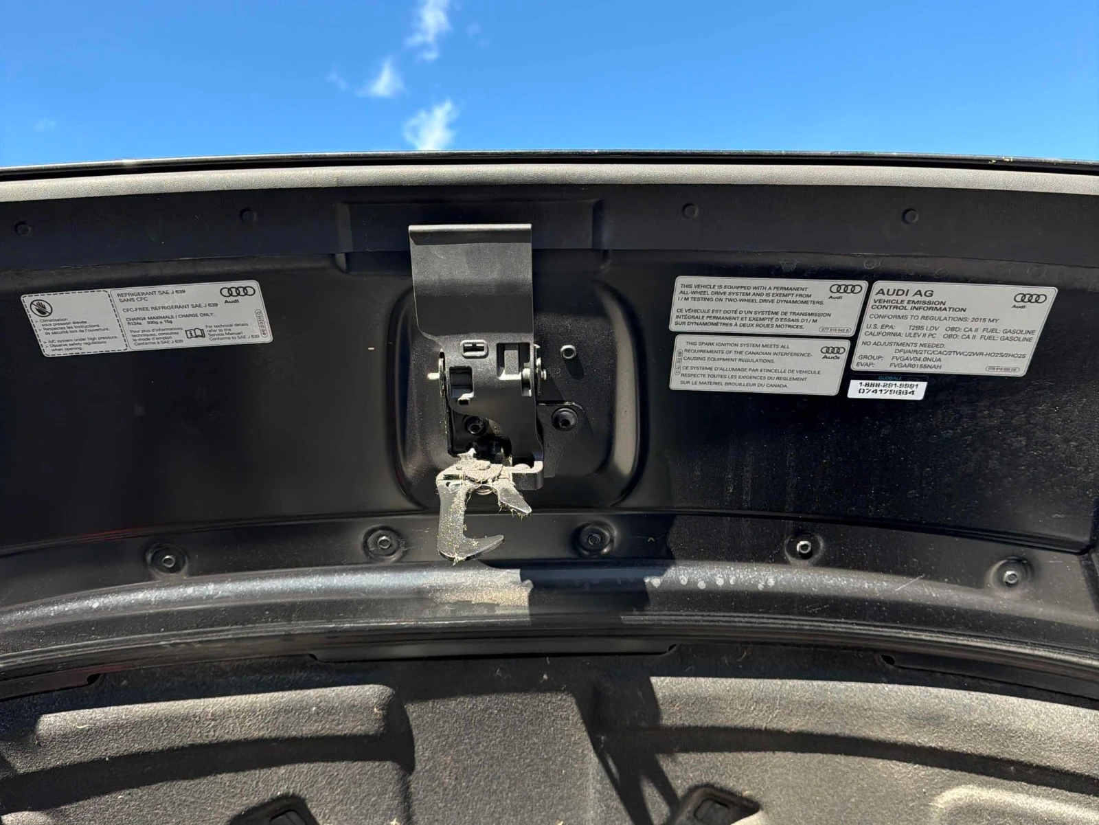 Audi A8 L 4.0T CARFAX    | Mobile.bg   17