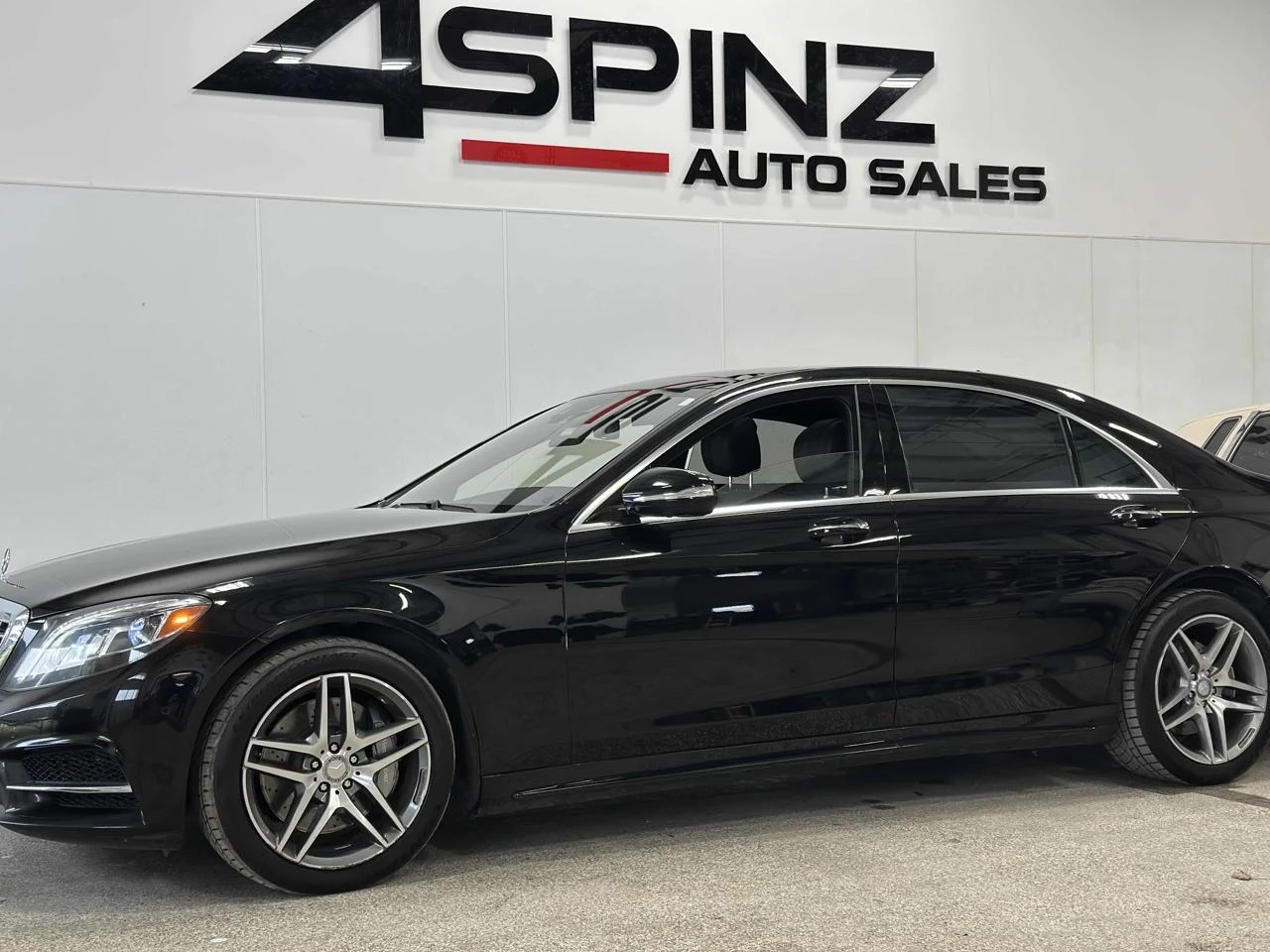 Mercedes-Benz S 550 4M* AMG-pack* Distr* Burm* NightVision* 360* Обдух - изображение 5