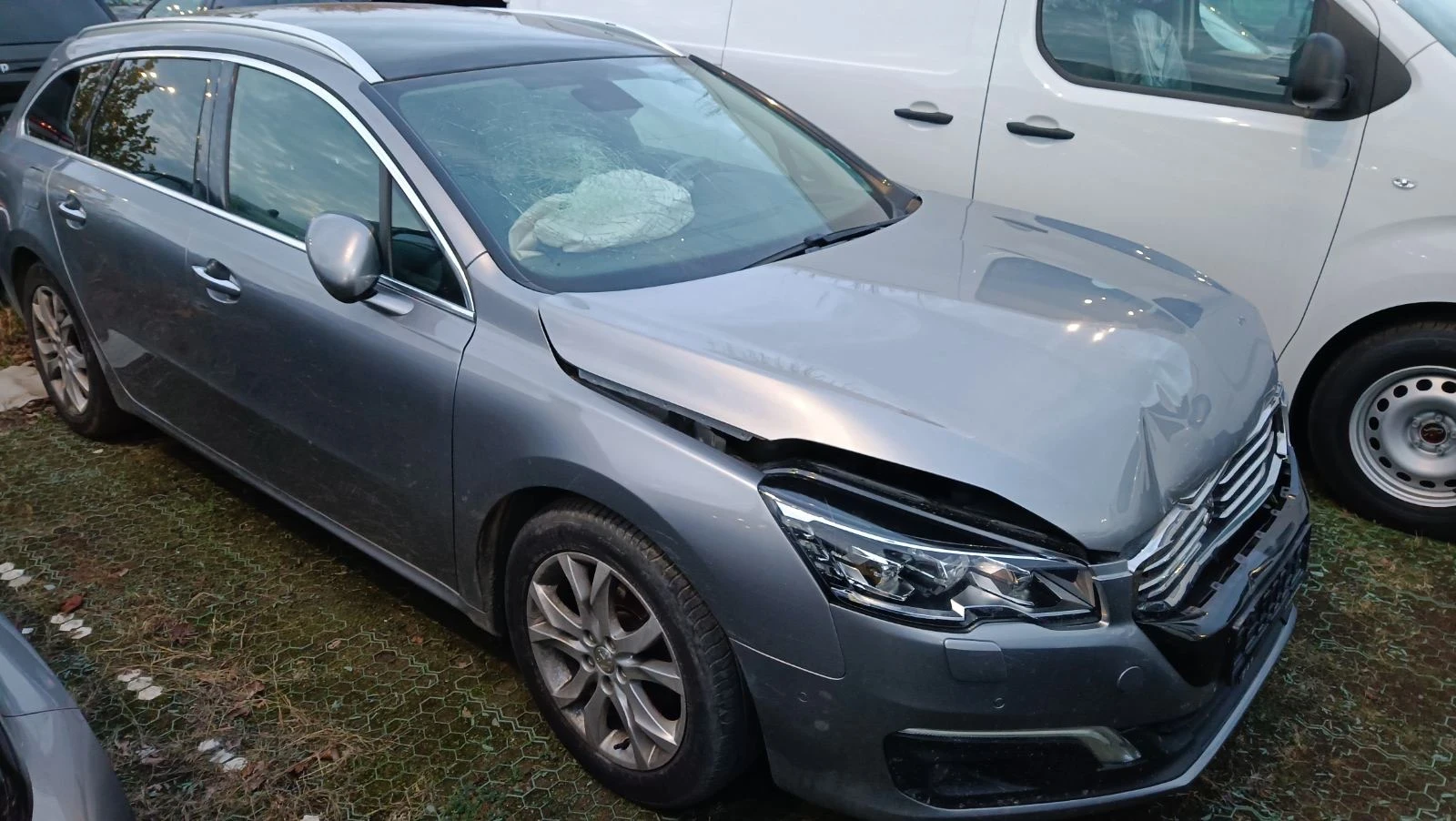 Peugeot 508 2.0 HDI - изображение 2