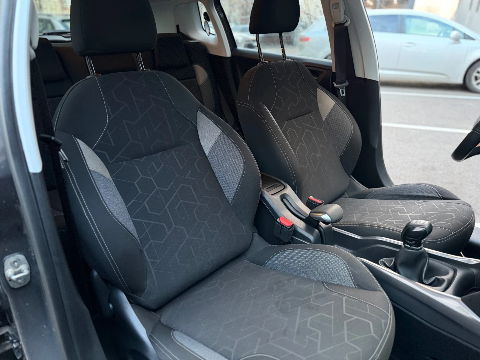 Peugeot 2008 1.2 PureTech/ VT?- ������ | Mobile.bg � ����������� 15