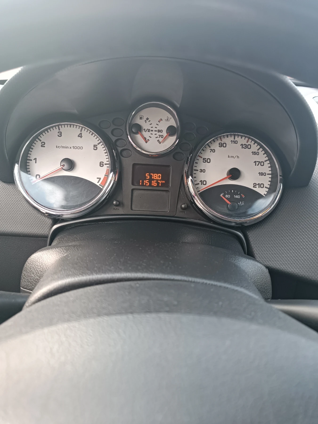 Peugeot 207  - изображение 6