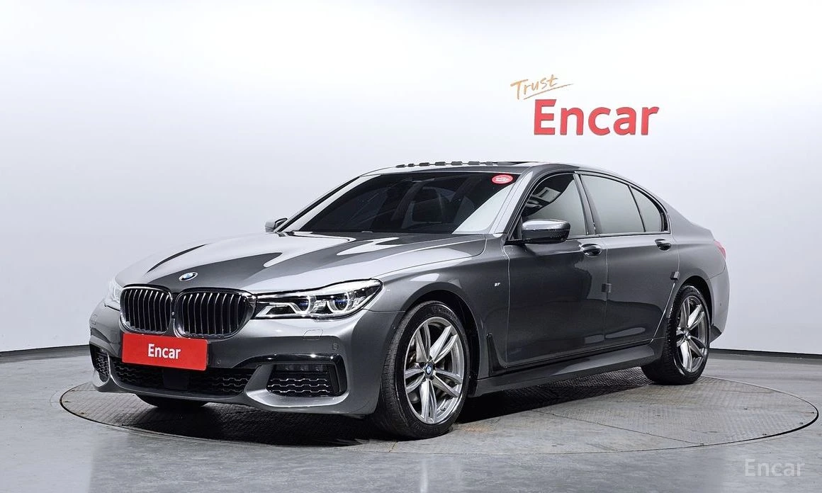 BMW 740 XDRIVE* МПАКЕТ* ШИБИДАХ* РЕКАРО* КАМЕРИ* 360* 