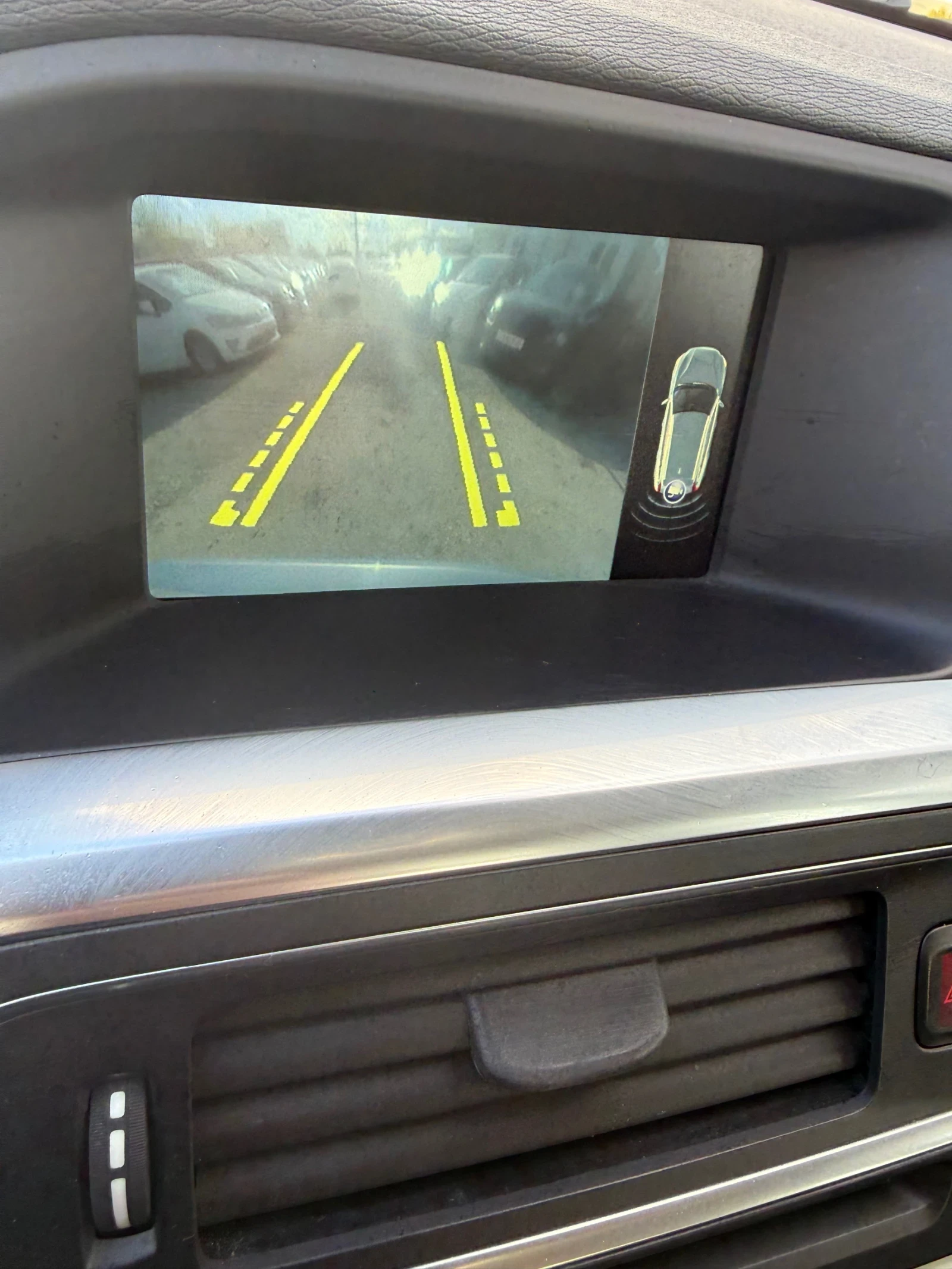 Volvo V60 ДИСТРОНИК-АВТОМАТИК, снимка 17 - Автомобили и джипове - 54347568