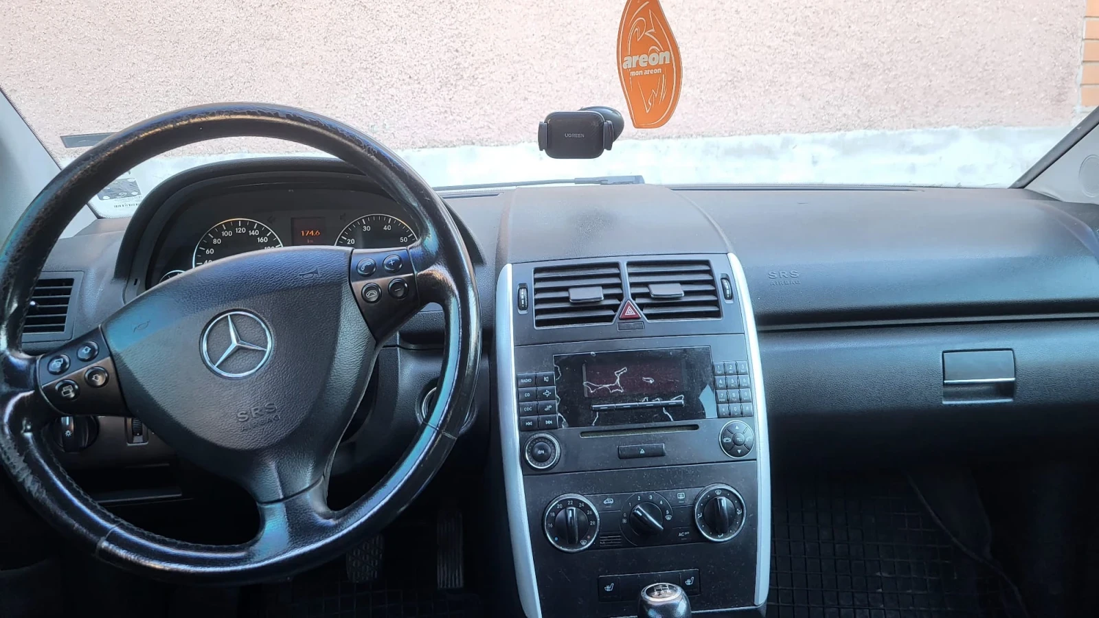 Mercedes-Benz A 200, снимка 4 - Автомобили и джипове - 54415227