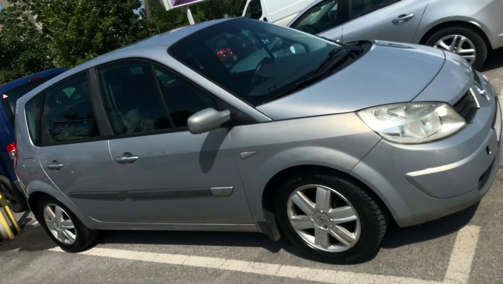 Renault Scenic, снимка 7 - Автомобили и джипове - 55346737