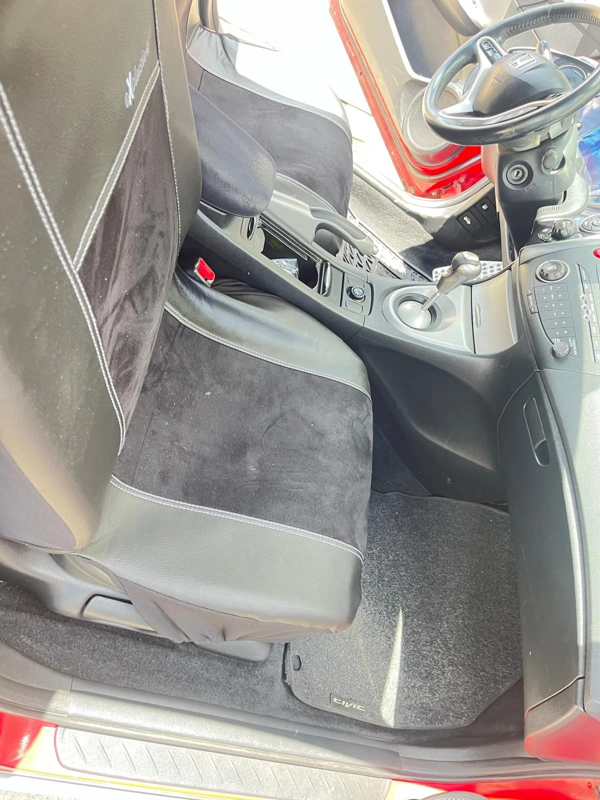 Honda Civic 2.2 i-CTDi Sport FK3, снимка 8 - Автомобили и джипове - 54970411