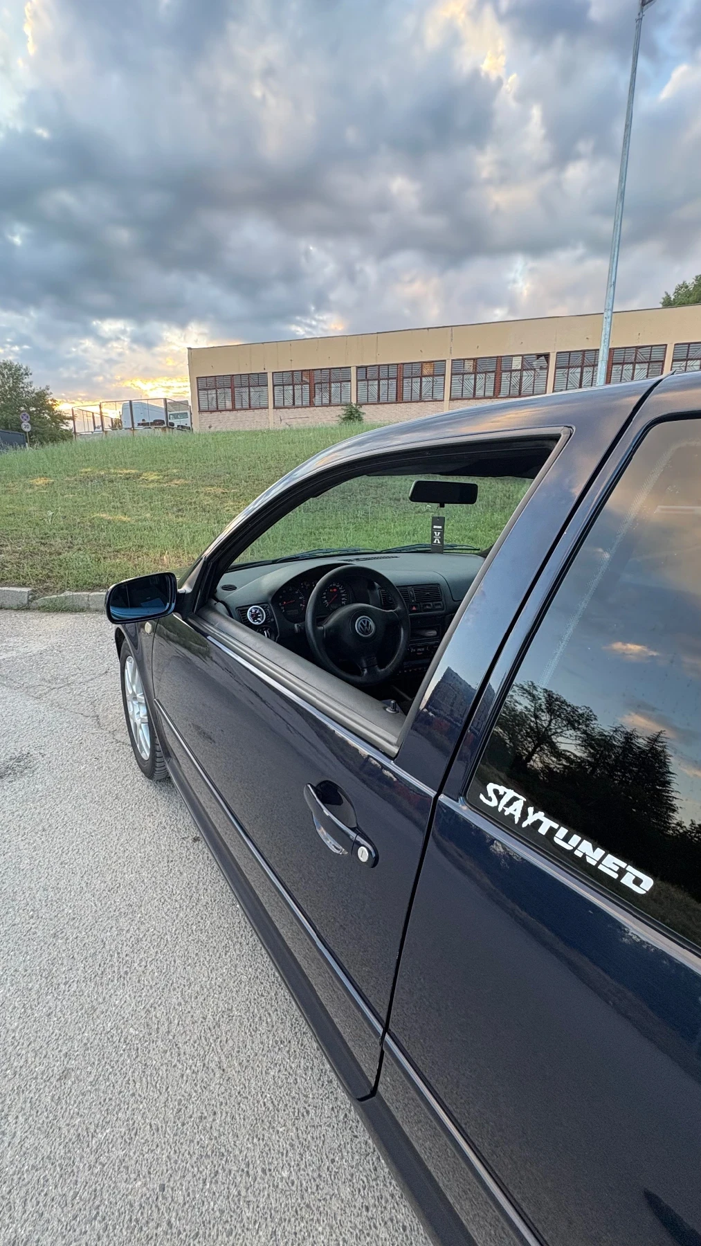 VW Golf, снимка 4 - Автомобили и джипове - 55325223
