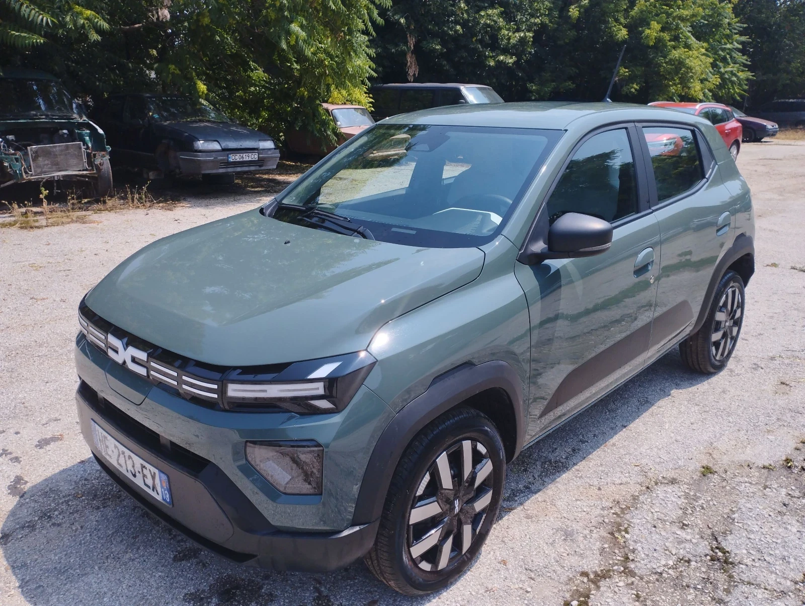 Dacia Spring, снимка 3 - Автомобили и джипове - 55364405