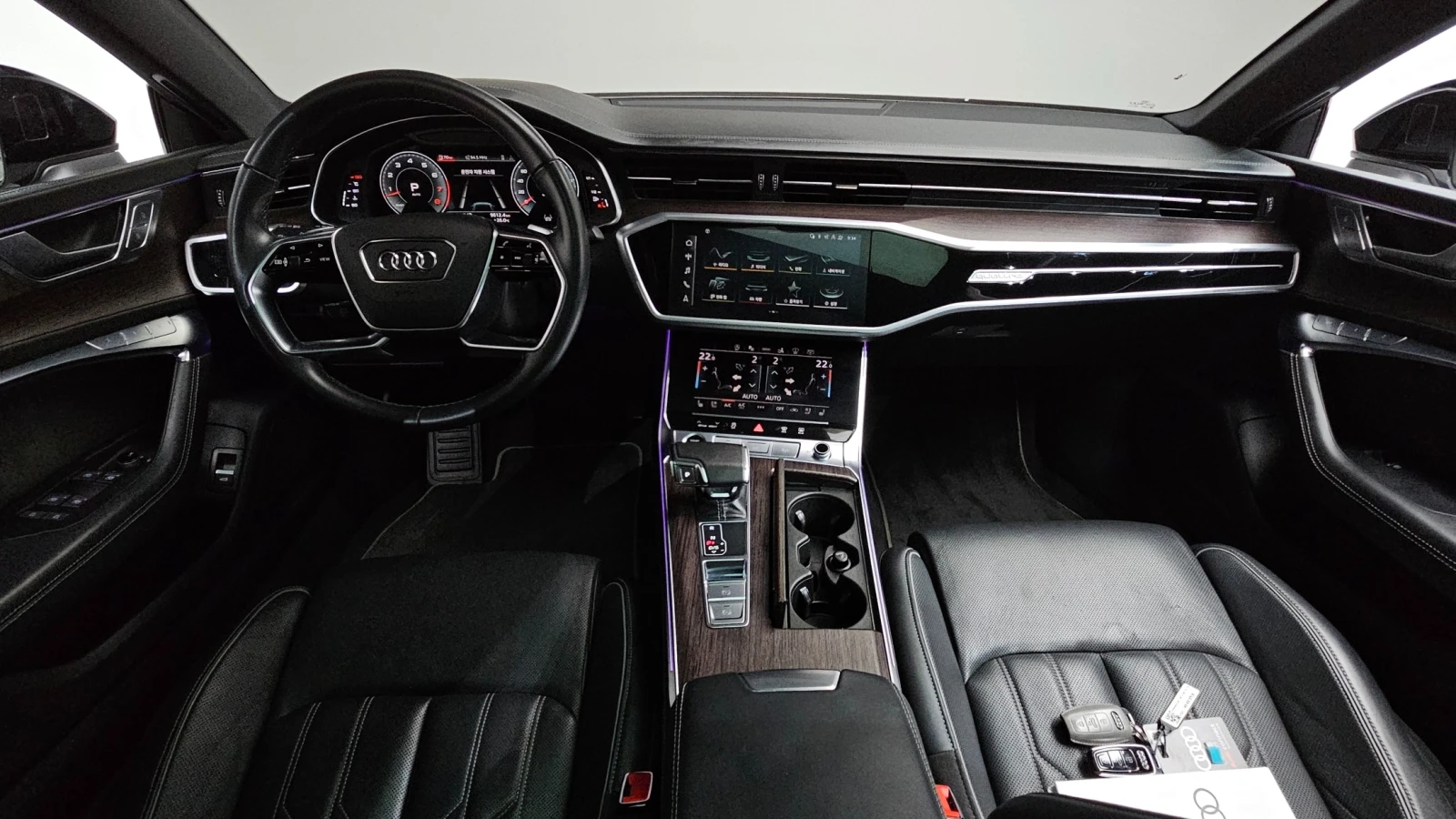 Audi A7 * ДИСТРОНИК * 2 КЛЮЧА * ОБДУХВАНЕ * 360 * МАСАЖИ, снимка 6 - Автомобили и джипове - 55392721