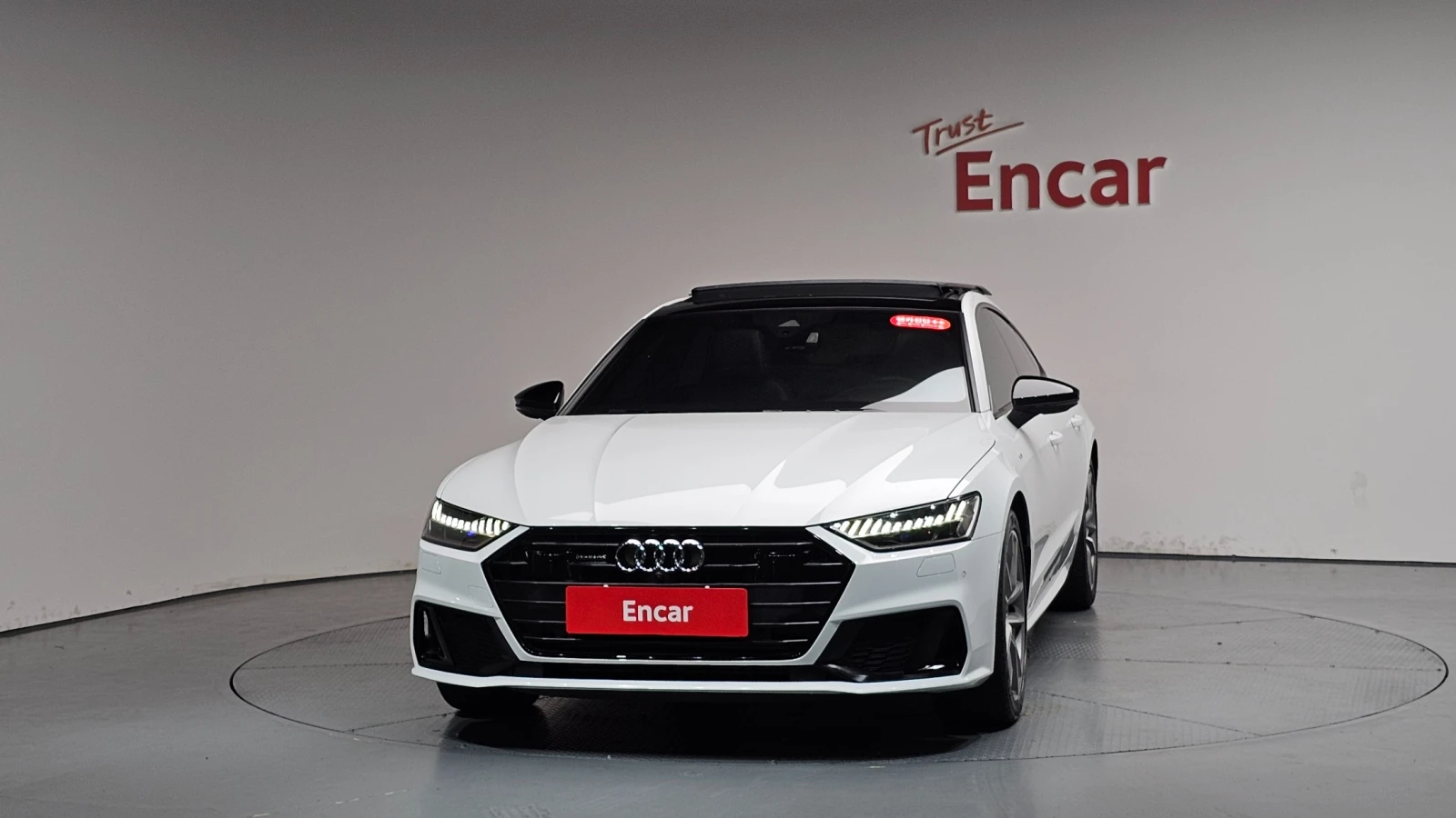 Audi A7 * ДИСТРОНИК * 2 КЛЮЧА * ОБДУХВАНЕ * 360 * МАСАЖИ