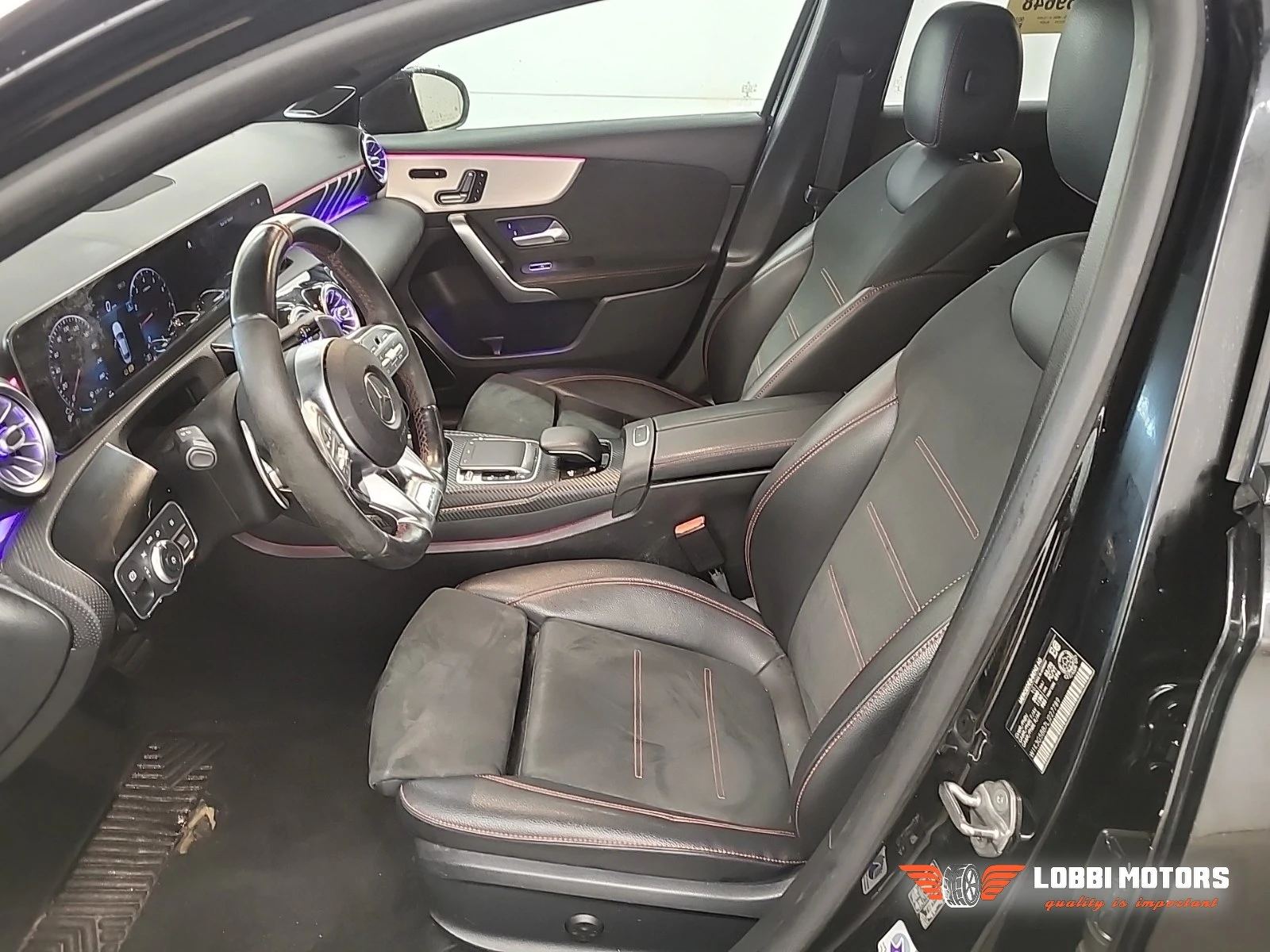 Mercedes-Benz A 35, снимка 5 - Автомобили и джипове - 56103701