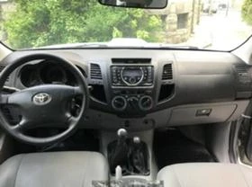 Toyota Hilux 2.5/3.0D-4D , снимка 8