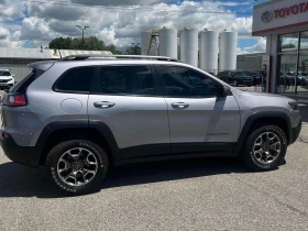 Jeep Cherokee * Trailhawk * АВТОКРЕДИТ БЕЗ ПЪРВОНАЧАЛНА ВНОСКА* , снимка 3