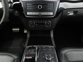 Mercedes-Benz GLS 63 AMG 3xTV, Вакуми, Oбдухване, Mасажи, Nappa, Keyless-Go, снимка 9