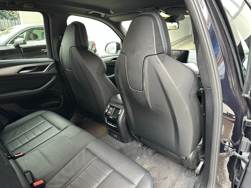 BMW X3 30e M-sport-HUD-Keyless, снимка 12 - Автомобили и джипове - 52240147
