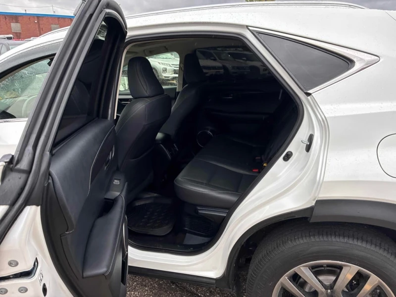 Lexus NX 300h  CARFAX * БЕЗ ПЪРВОНАЧАЛНА ВНОСКА, снимка 17 - Автомобили и джипове - 53164524