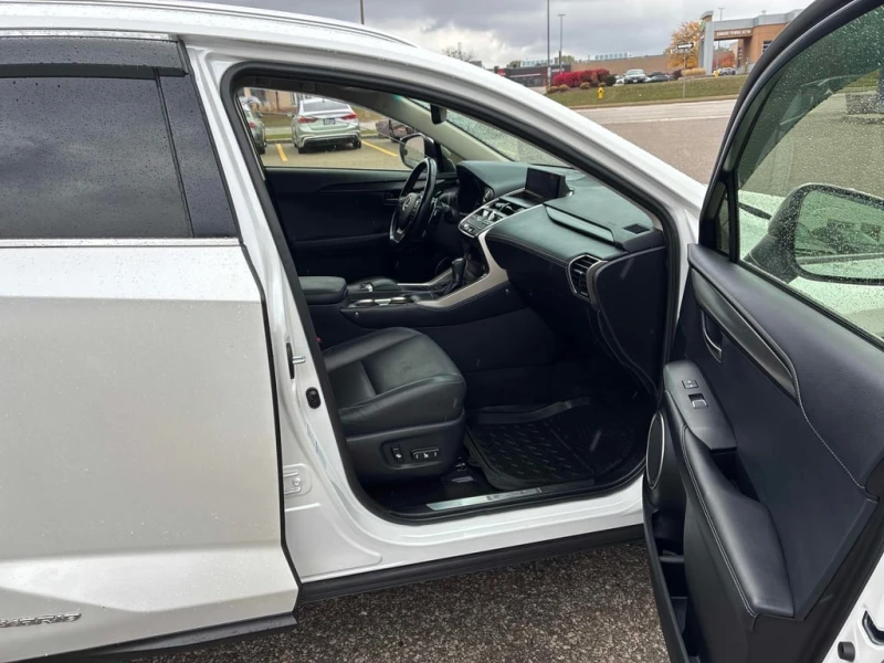 Lexus NX 300h  CARFAX * БЕЗ ПЪРВОНАЧАЛНА ВНОСКА, снимка 11 - Автомобили и джипове - 53164524