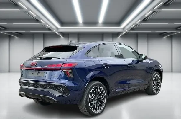 Audi Q3 Sportback TDI Quattro S-line = NEW = Гаранция, снимка 4 - Автомобили и джипове - 55477132