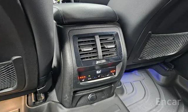 BMW X3 20D M пакет Head up Панорама 2 Ключа, снимка 14 - Автомобили и джипове - 55654854