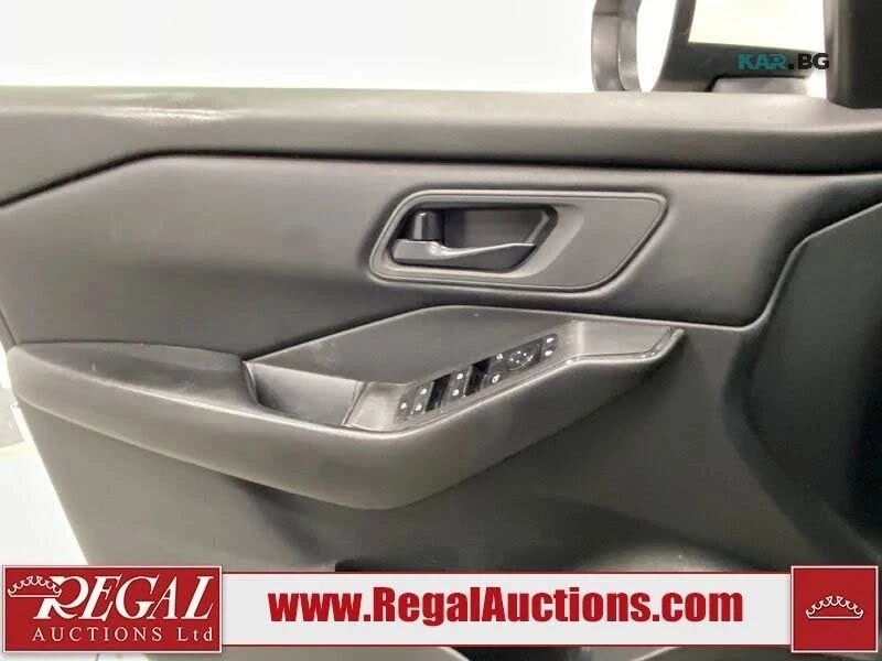 Nissan Rogue, снимка 8 - Автомобили и джипове - 56710967