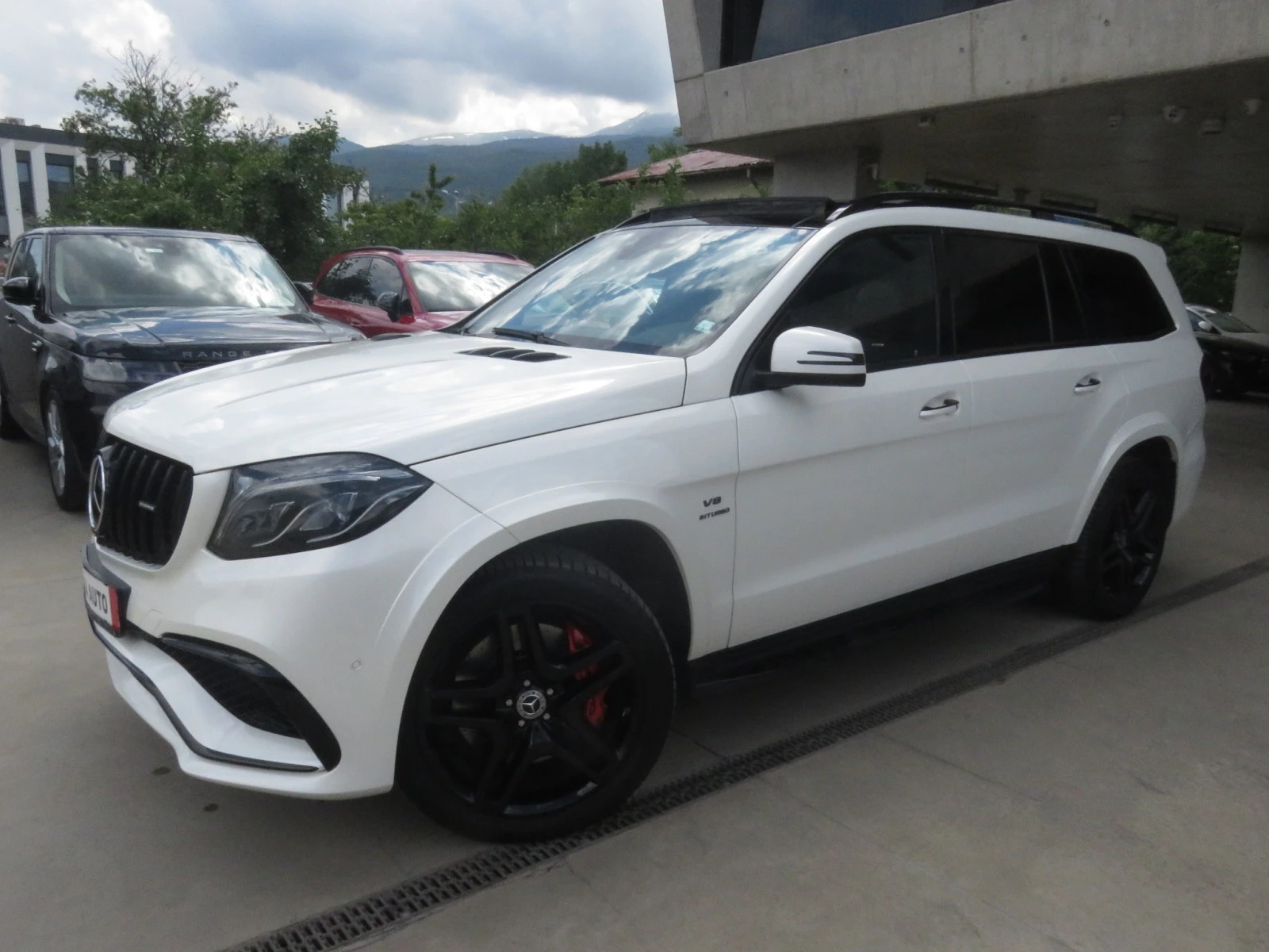 Mercedes-Benz GLS 63 AMG 3xTV, Вакуми, Oбдухване, Mасажи, Nappa, Keyless-Go - [1] 