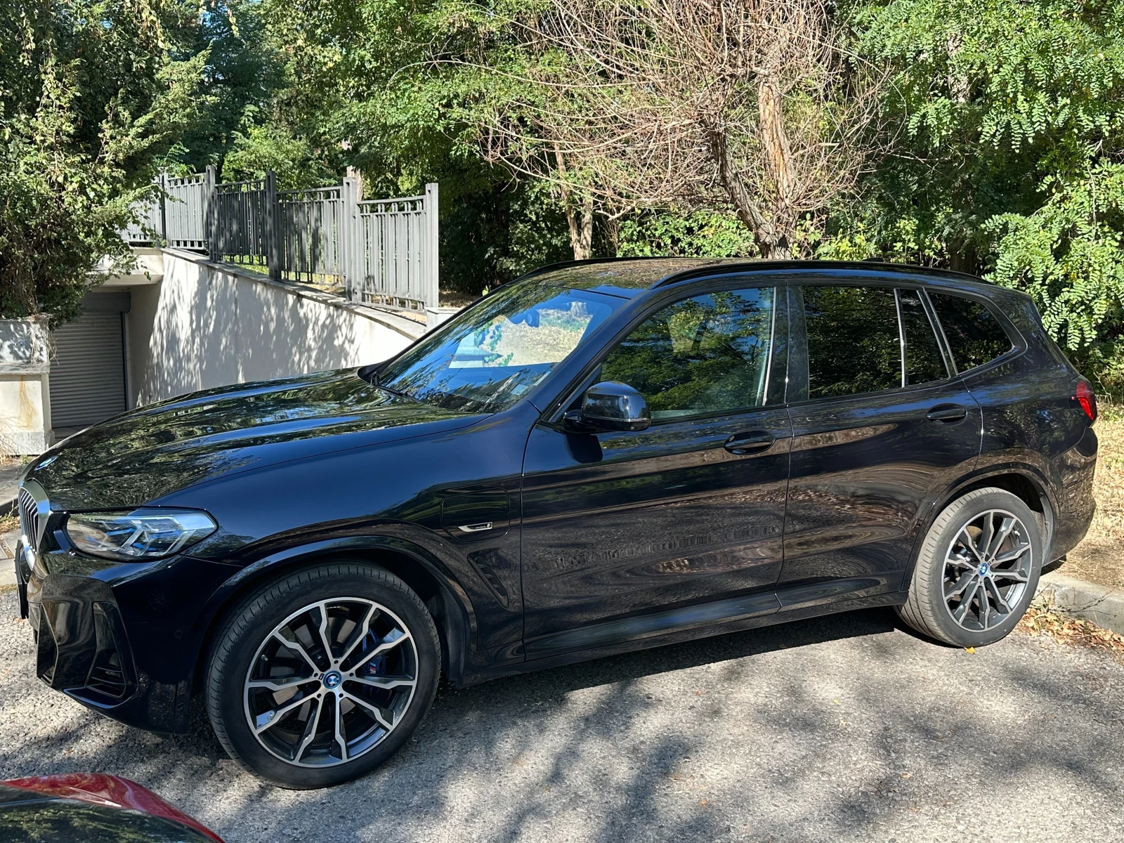 BMW X3 30e M-sport-HUD-Keyless - изображение 3
