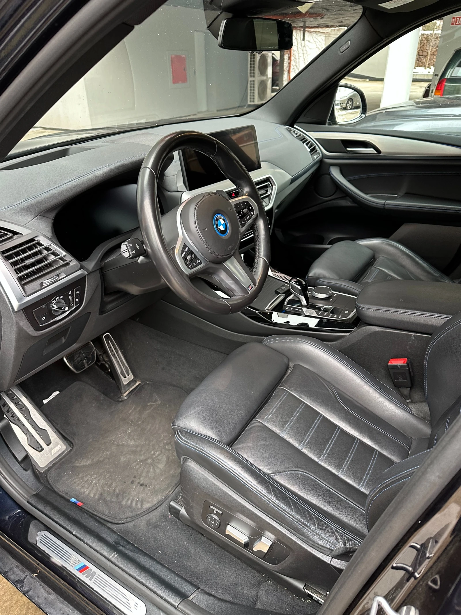 BMW X3 30e M-sport-HUD-Keyless - изображение 8