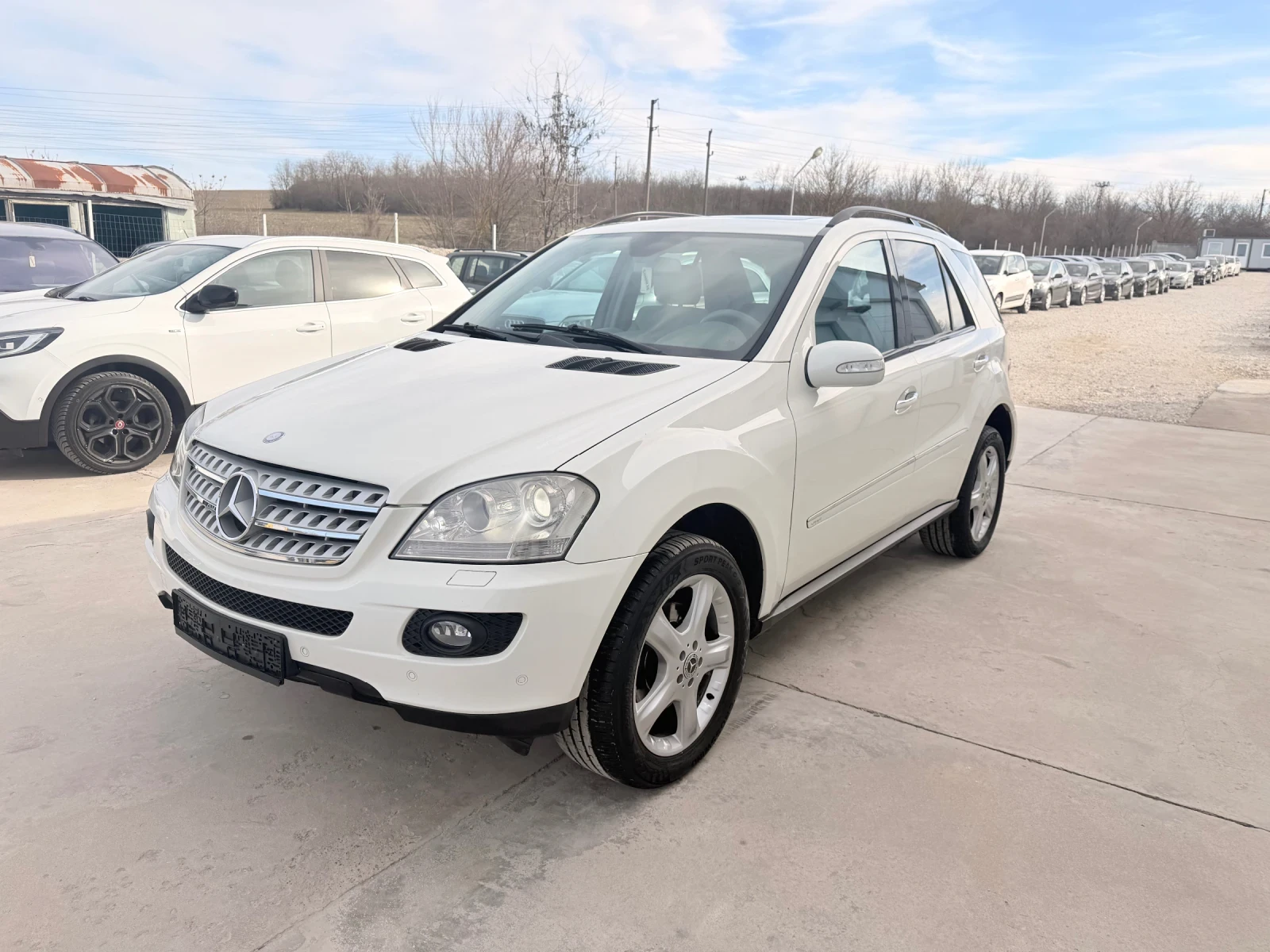 Mercedes-Benz ML 320 320cdi * EDITION PACK* 4-MATIC* AIRMATIC* FULL* , снимка 2 - Автомобили и джипове - 53772487