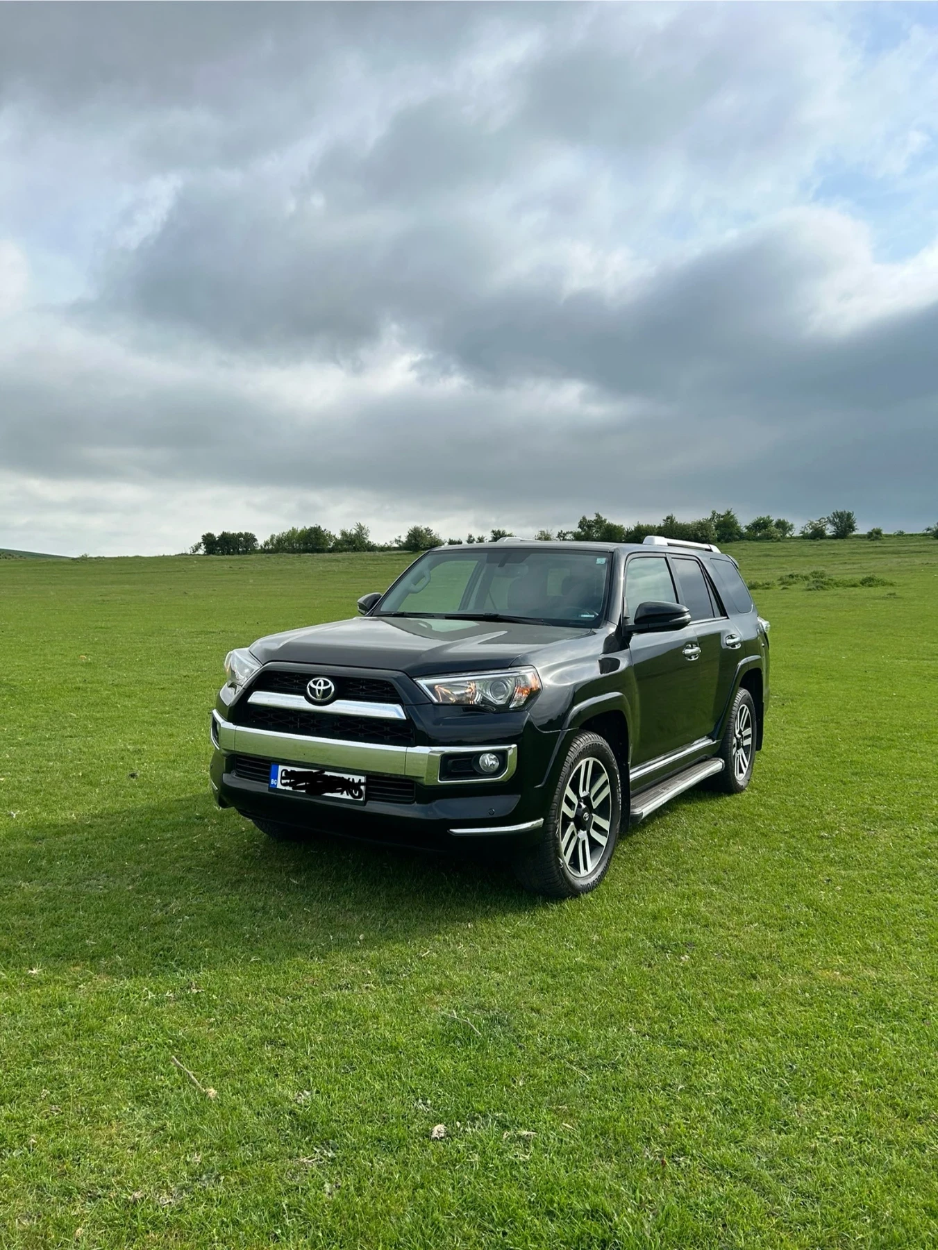 Toyota 4runner Limited Edition, снимка 2 - Автомобили и джипове - 53964109