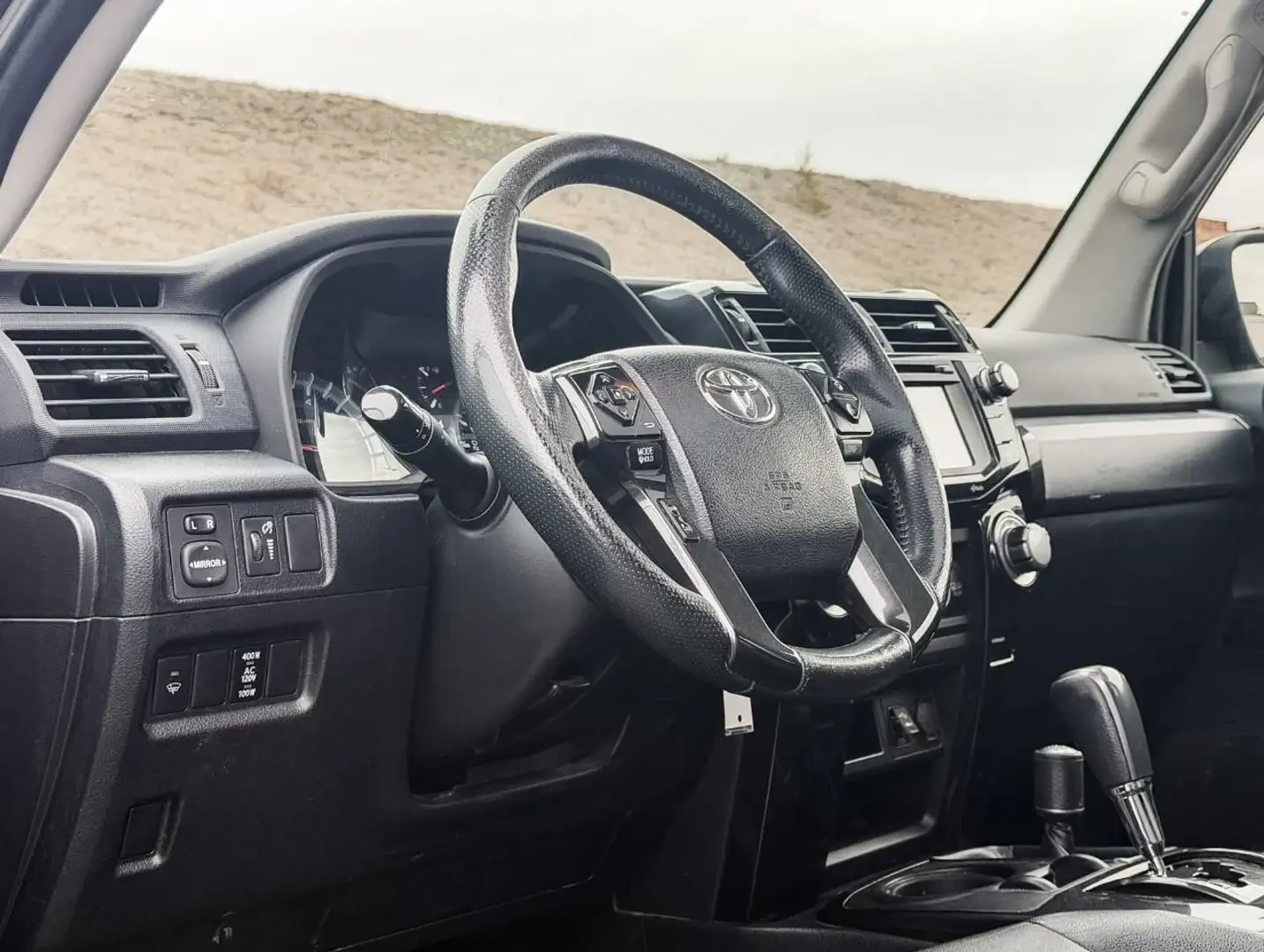 Toyota 4runner 4.0* V6* ПОДГРЕВ* КАМЕРА* КЕЙЛЕС* LANE* ASSIST, снимка 8 - Автомобили и джипове - 55270589