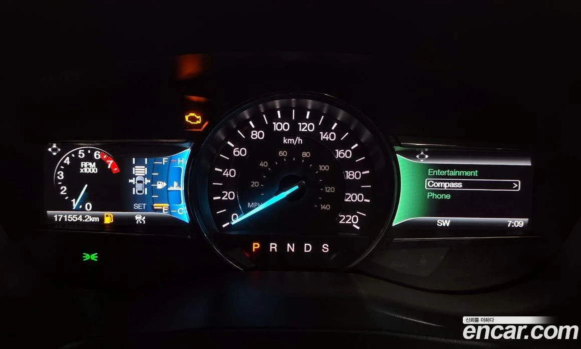 Ford Explorer 2.3 Limited 4WD 5th, снимка 8 - Автомобили и джипове - 55907652