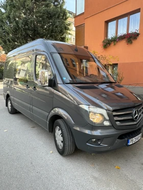 Mercedes-Benz Sprinter 319 VIP, снимка 2