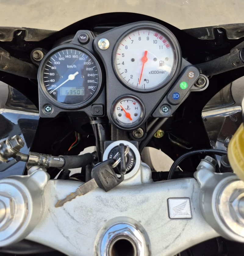 Honda Vtr 1000 FireStorm, снимка 12 - Мотоциклети и мототехника - 50450025