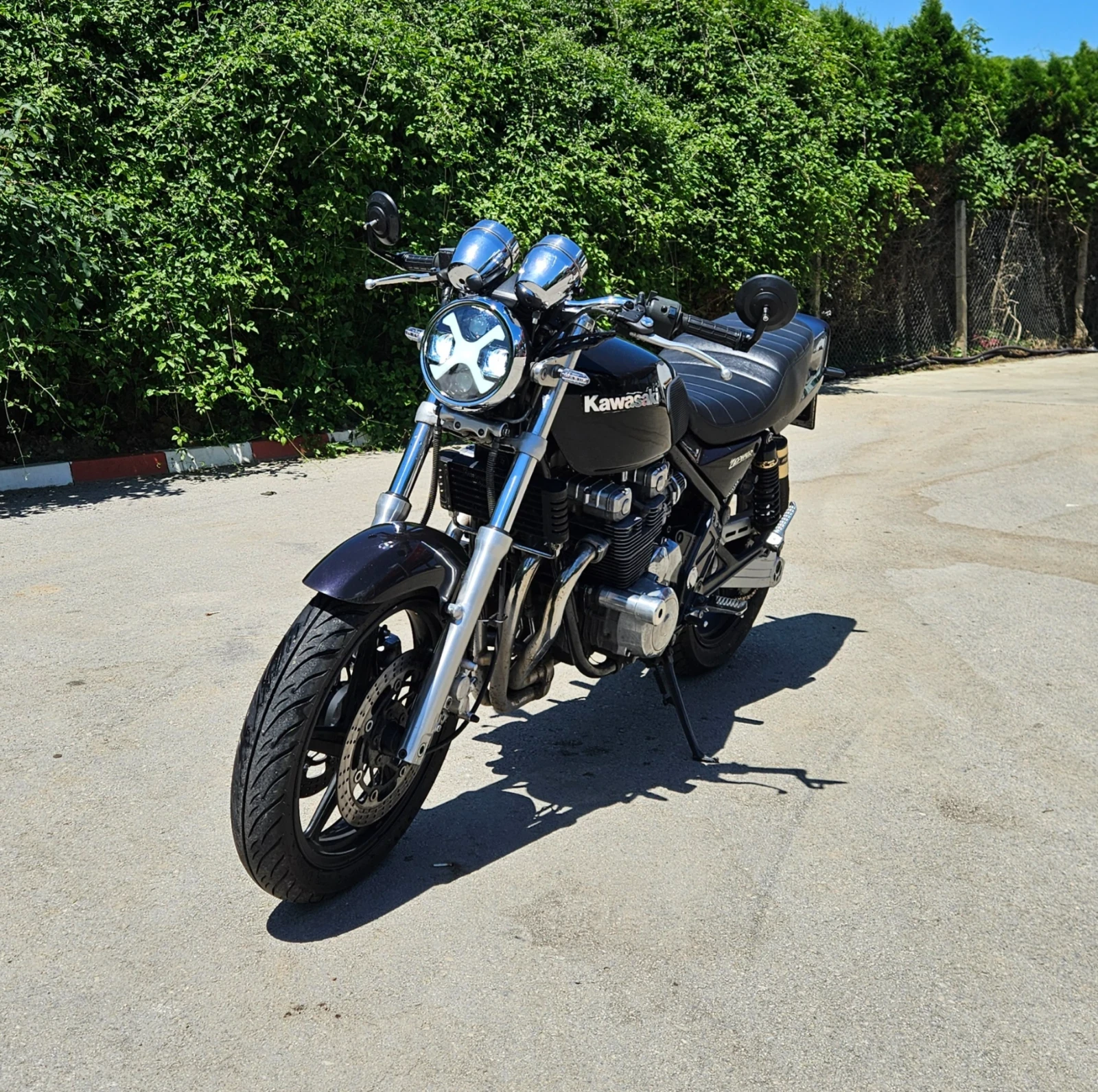 Kawasaki Zephyr