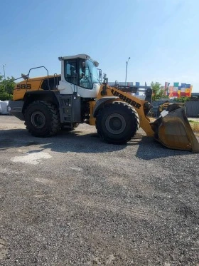 Челен товарач Liebherr 566, снимка 2