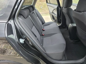 Toyota Avensis 1.8 Vvti Навигация Evro 6 KeyLess Go Line assist, снимка 9