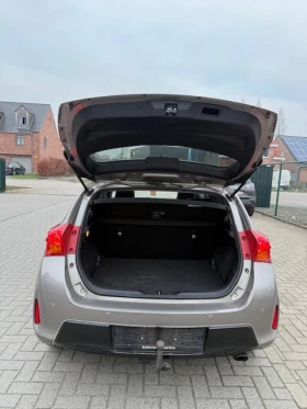 Toyota Auris 1.6i Comfort, снимка 5