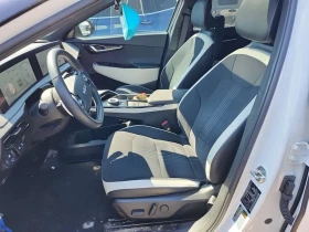 Kia EV6  LONG RANGE W/GT LINE PKG 2 /DISTRONIC/360, снимка 5