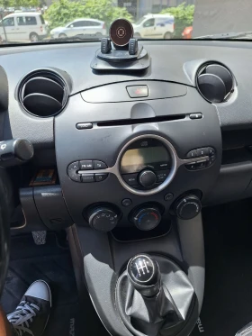 Mazda 2, снимка 8