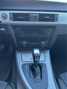 BMW 320, снимка 12