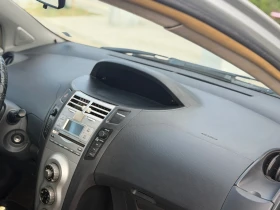 Toyota Yaris 1.33 VVT-I, снимка 10