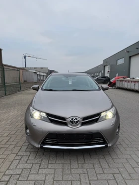 Toyota Auris 1.6i Comfort - 11400 € / 22296.46 лв. - 90459773 6