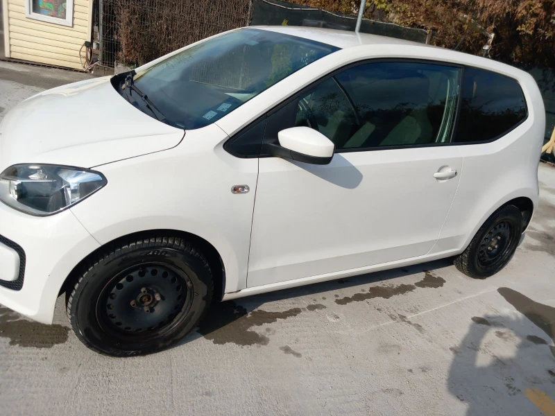 VW Up 1.0, снимка 5 - Автомобили и джипове - 47939961