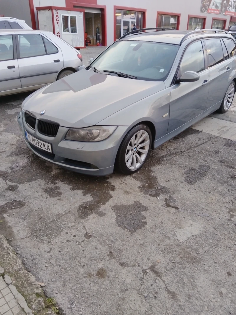 BMW 320, снимка 12 - Автомобили и джипове - 48009853