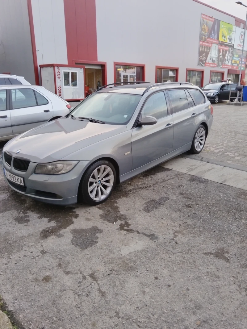 BMW 320, снимка 11 - Автомобили и джипове - 48009853