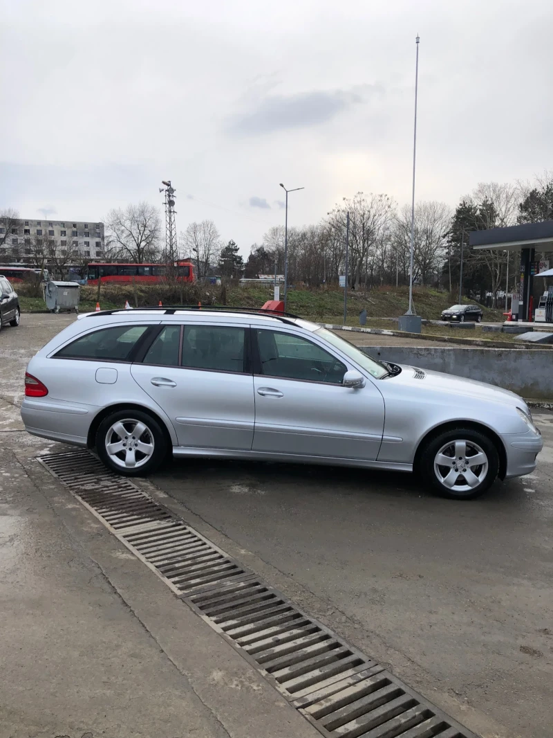 Mercedes-Benz E 280, снимка 3 - Автомобили и джипове - 48662219