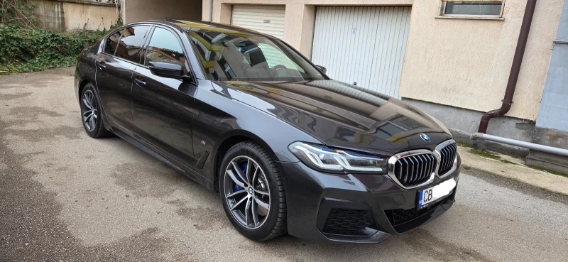 BMW 530 BMW530d Xdrive* M Sport* Laser* Head up, снимка 3 - Автомобили и джипове - 52481759