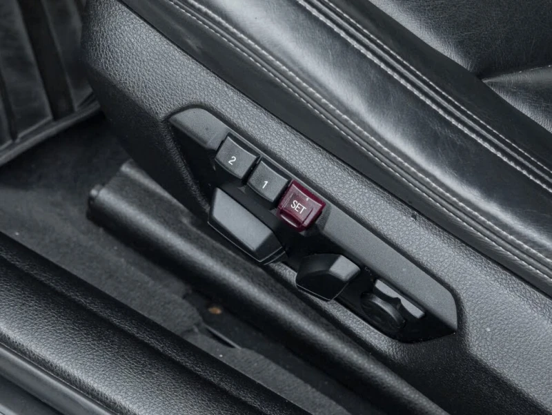 BMW M4 COUPE, снимка 8 - Автомобили и джипове - 53111065